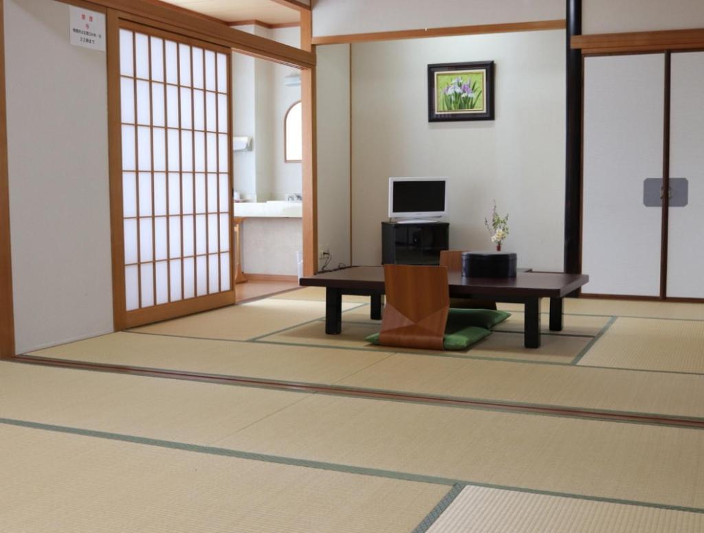 Green Spa Tsutsuga Akiota Экстерьер фото