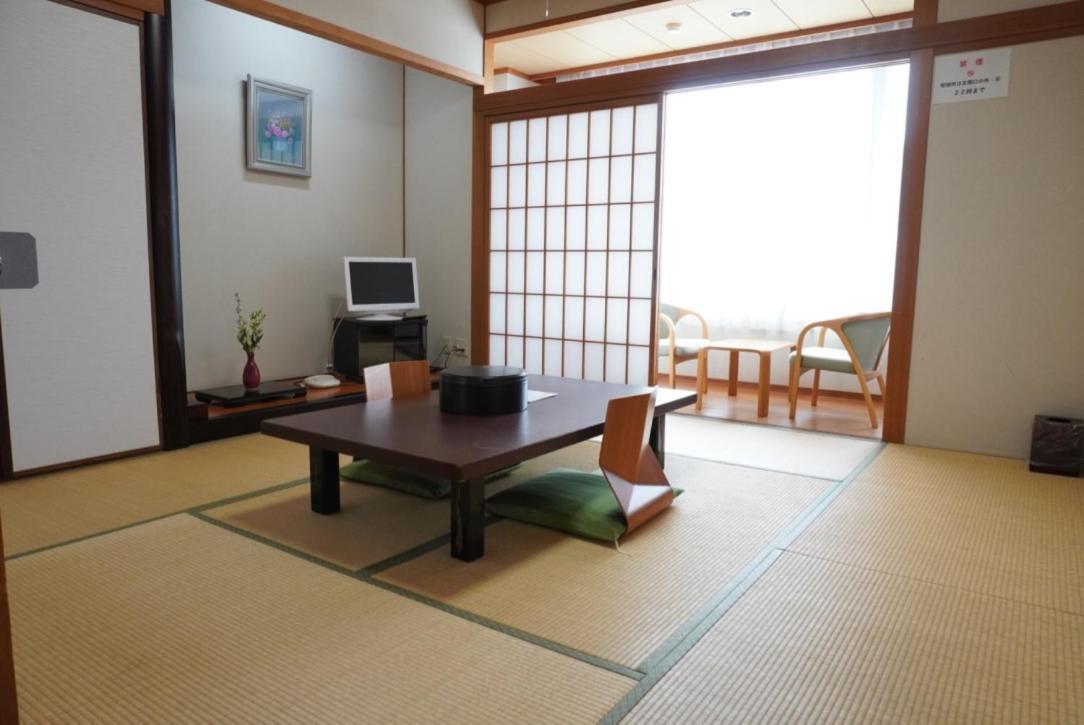 Green Spa Tsutsuga Akiota Экстерьер фото