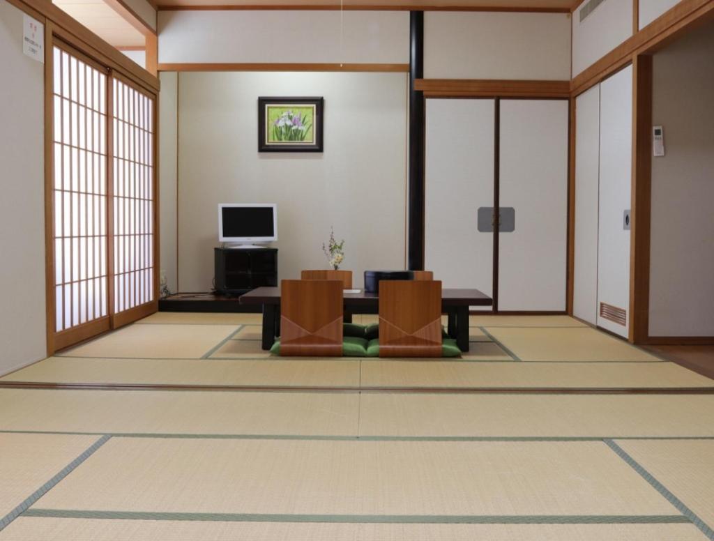 Green Spa Tsutsuga Akiota Экстерьер фото